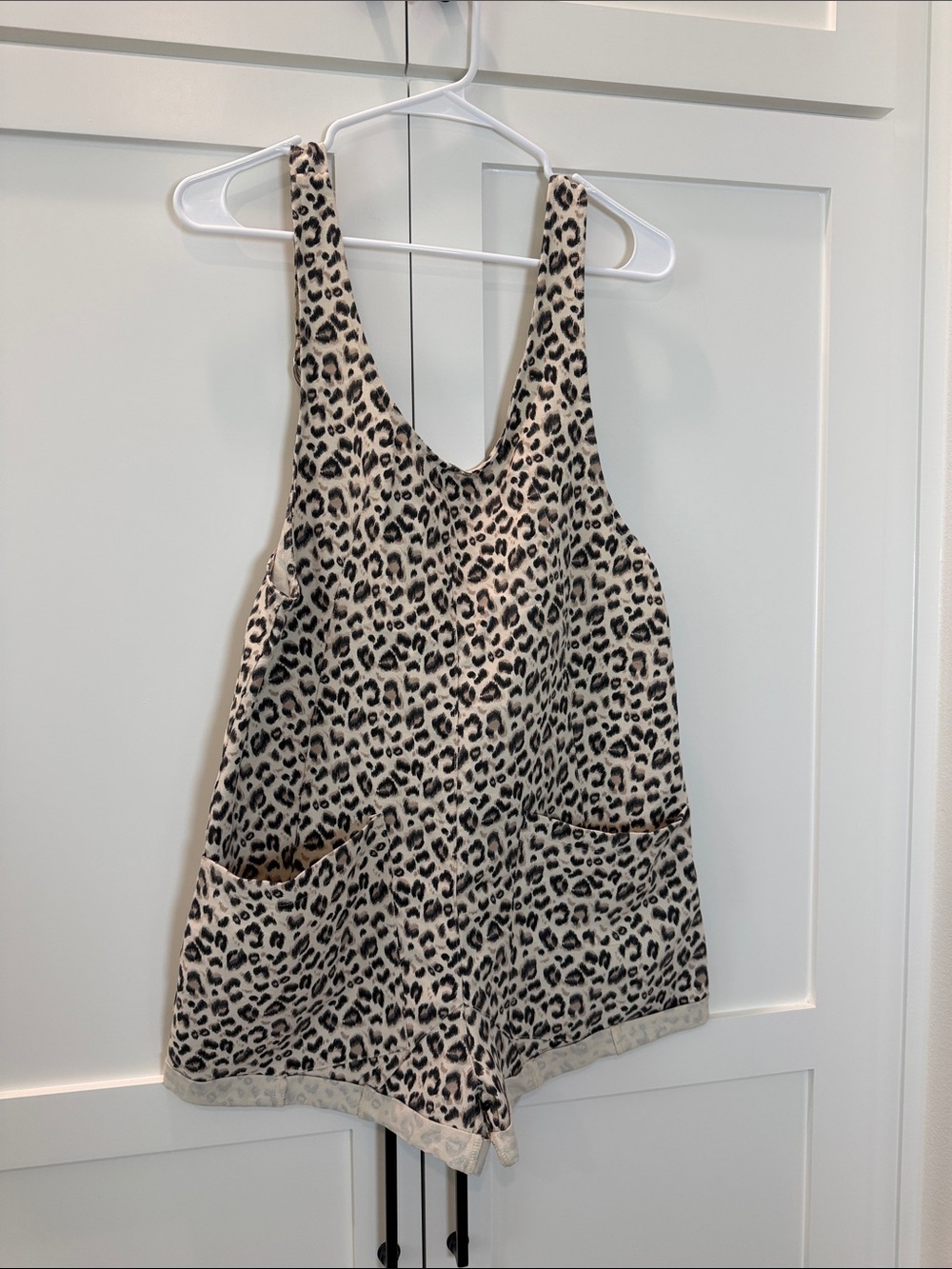 Buckle Beige and Black Leopard Print Women’s Romper (runs big)